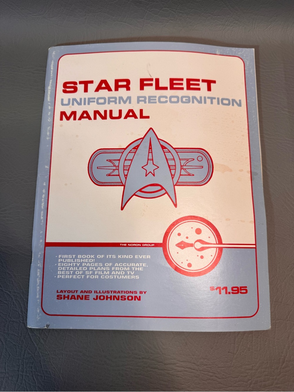 Vintage Star Trek Starfleet Uniform Recognition Manual Paperback Shane Johnson